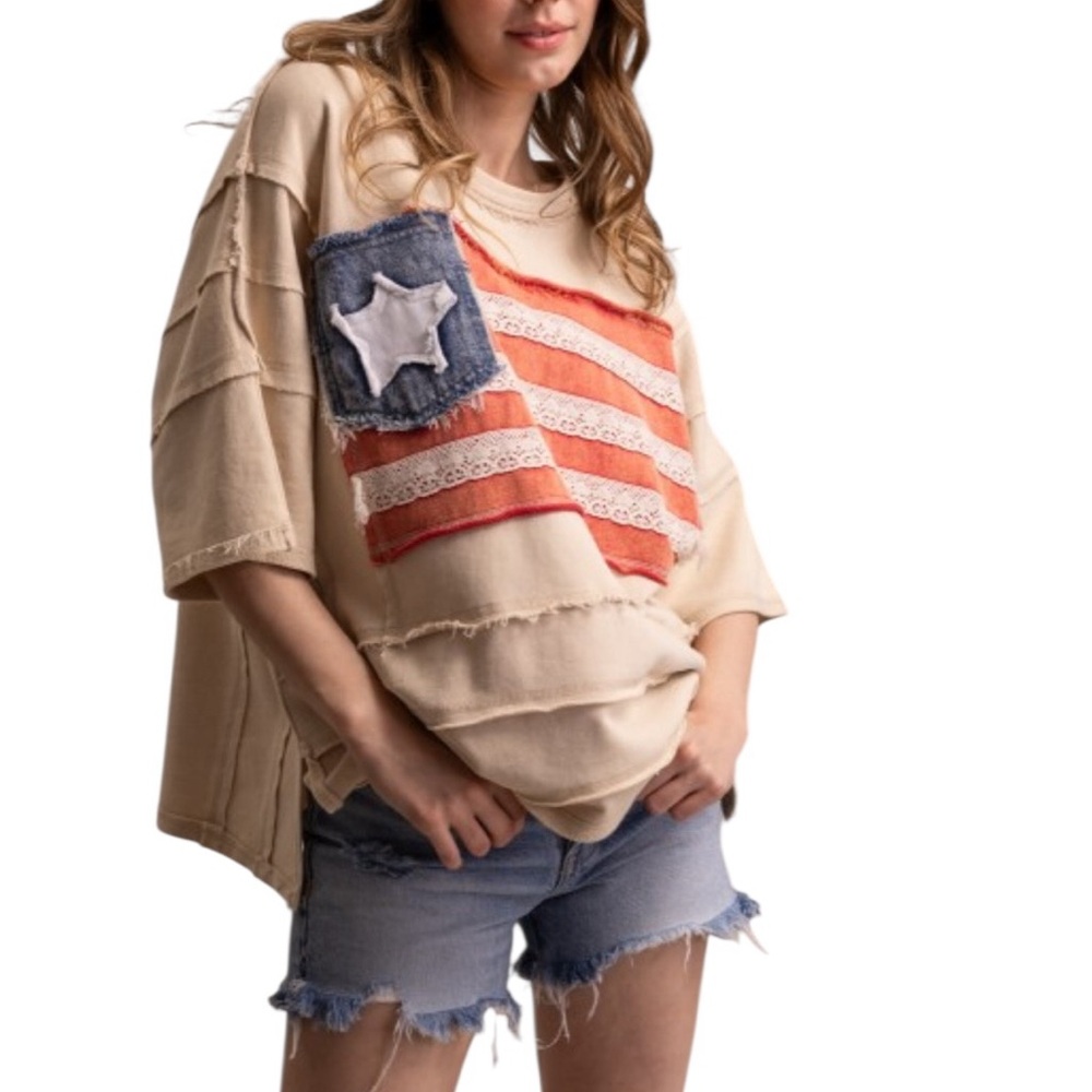 BLUE VELVET NWT. Relaxed Short Sleeve Tee with Flag Appliqué - Beige size L